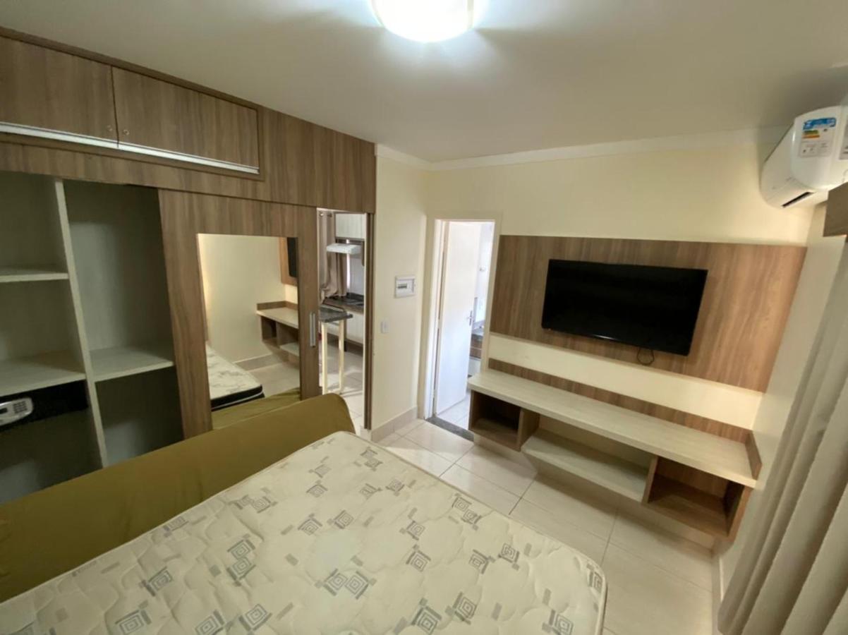 Lacqua Diroma V Apt Localizado Proximo A Portariaparque Aquatico Completo Nao Dispomos De Roupa De Cama E Banho Caldas Novas Eksteriør billede
