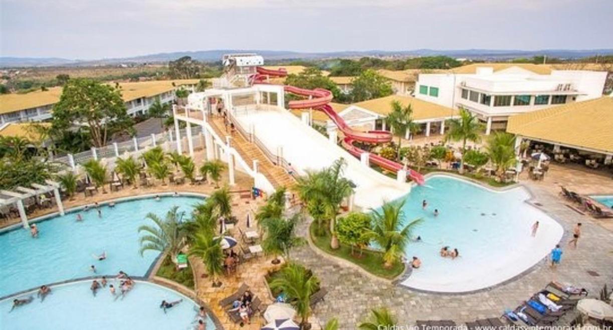 Lacqua Diroma V Apt Localizado Proximo A Portariaparque Aquatico Completo Nao Dispomos De Roupa De Cama E Banho Caldas Novas Eksteriør billede